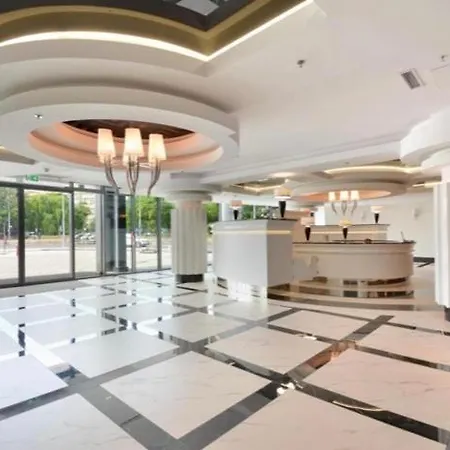 Hanza Tower Bohemia 22 Pool & Jacussi