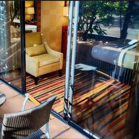Hanza Tower Bohemia 22 Pool & Jacussi Appartamento *